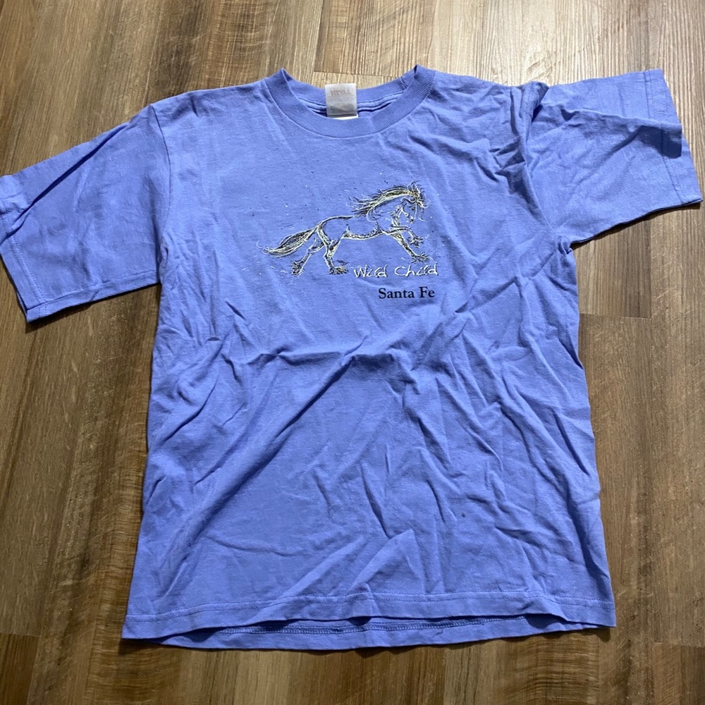 Horse shirt sleeve shirt
